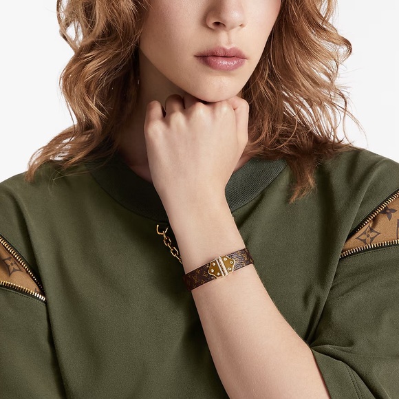 NEW Louis Vuitton Brown and Gold Monogram Bracelet - Picture 3 of 17